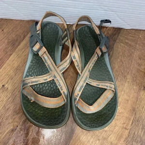 Chaco Women’s Sandals Orange Grey Outdoor Shoes Walk Size W6